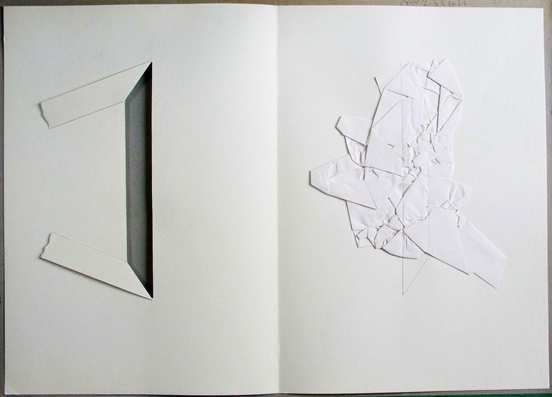 1979, 420×290 mm, tužka, prořezávaný papír, sig., otevřené