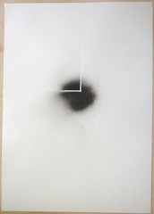 1980, 880×620 mm, sprej, prořezávaný papír, Topologická kresba, sig.