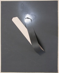 1981, 510×410 mm, sprej, prořezávaný papír, Topologická kresba, sig.