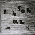 1992, 54×64,5 cm, sololit, kamínky, akryl, sig., nezvěstné