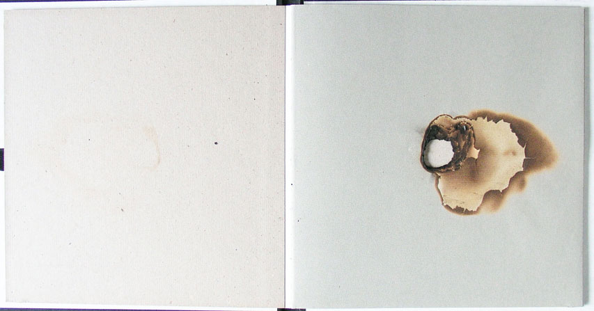 1983, 235×230 mm, papír, popel, sig. B
