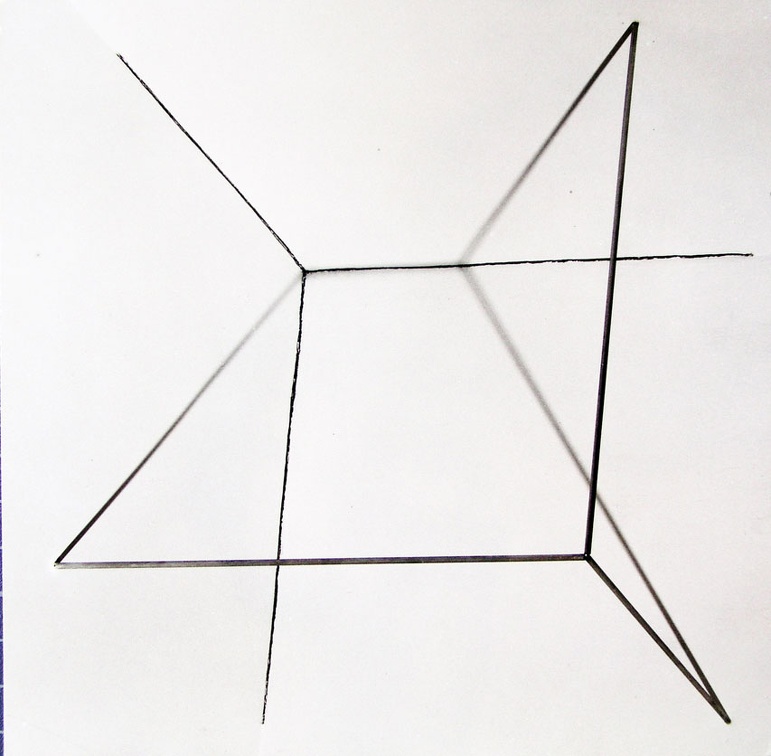 1971-76, 50×50×50 cm, nerez. trubky, tužka, světelný zdroj, Korelace prostoru 4, soukr. sb.275