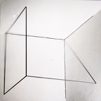 1971-76, 50×50×50 cm, nerez. trubky, tužka, světelný zdroj, Korelace prostoru 9, soukr. sb.275