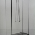 1971-72, 49,5×29×12 cm, plexisklo, dřevo, kov, ferity, Magnetické skříně, sig., GBR